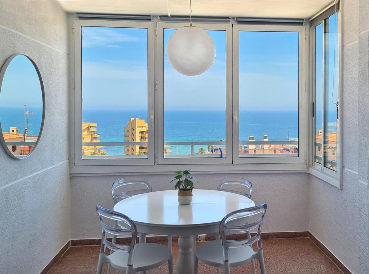 Stunning Sea Views At Just 270 M From The Beach アレナレス・デル・ソル エクステリア 写真